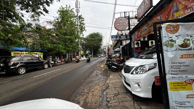 Ruko 4 Lantai Di Area Komersil Strategis Tebet Barat Dalam Raya Jaksel