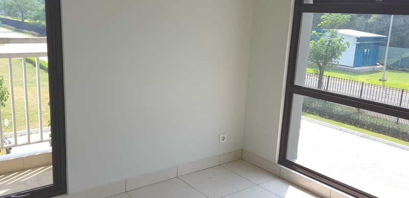 Rumah Eksklusif Disewakan di Summarecon Emerald Karawang, Cluster Elora