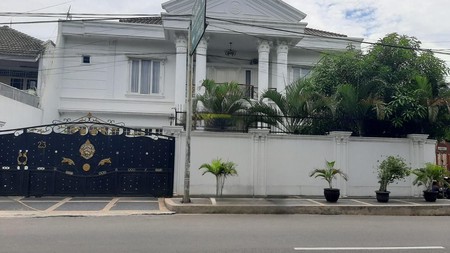 Rumah Luas 2 Lantai di Tebet Timur Dalam Raya Jaksel