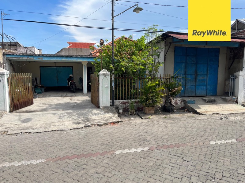Rumah Dijual Di jalan Petemon Surabaya