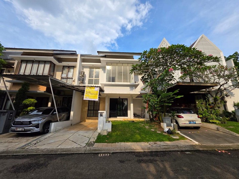 Rumah Siap Huni Dengan Halaman Luas @Discovery Cielo, Bintaro