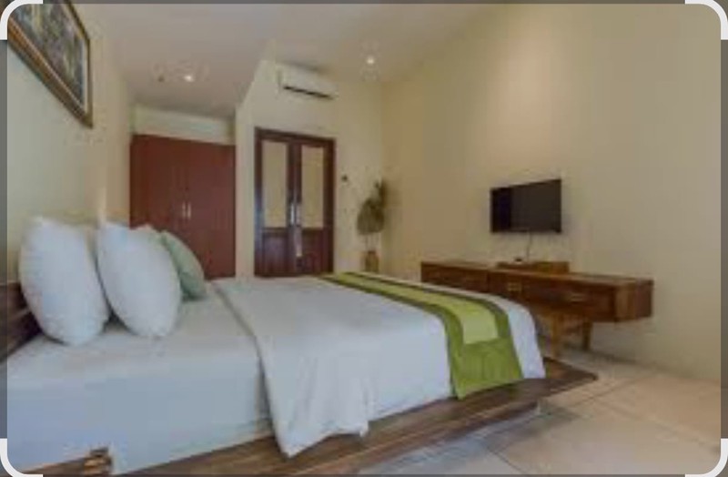 Freehold - Tropical 3-Villa Complex for Sale in Umalas, Bali