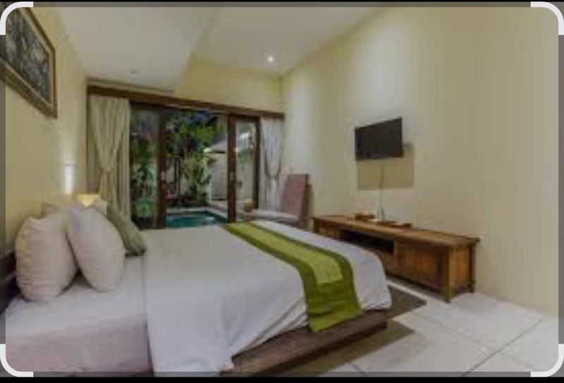 Freehold - Tropical 3-Villa Complex for Sale in Umalas, Bali