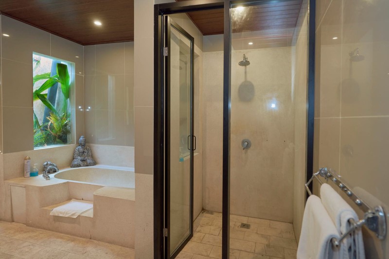Freehold - Tropical 3-Villa Complex for Sale in Umalas, Bali