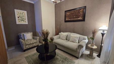 Rumah siap huni di BSD CITY NUSA LOKA, ROW Jalan besar 12 meter