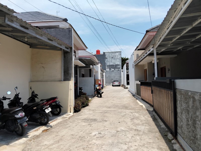 Rumah Furnish Dalam Perum Dekat Puskesmas Banguntapan II Cocok Untuk Kost, Bantul
