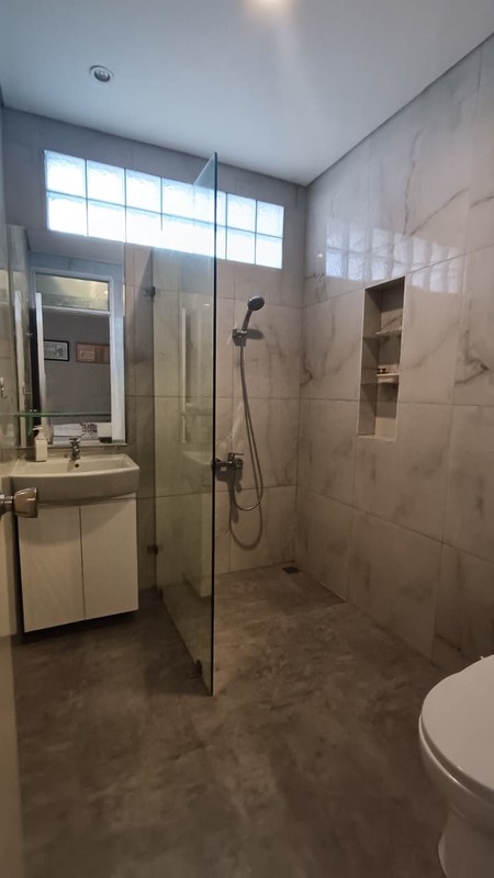 Rumah Siap Huni dengan lingkungan yang nyaman di Bumi Bintaro Permai, Pesanggrahan