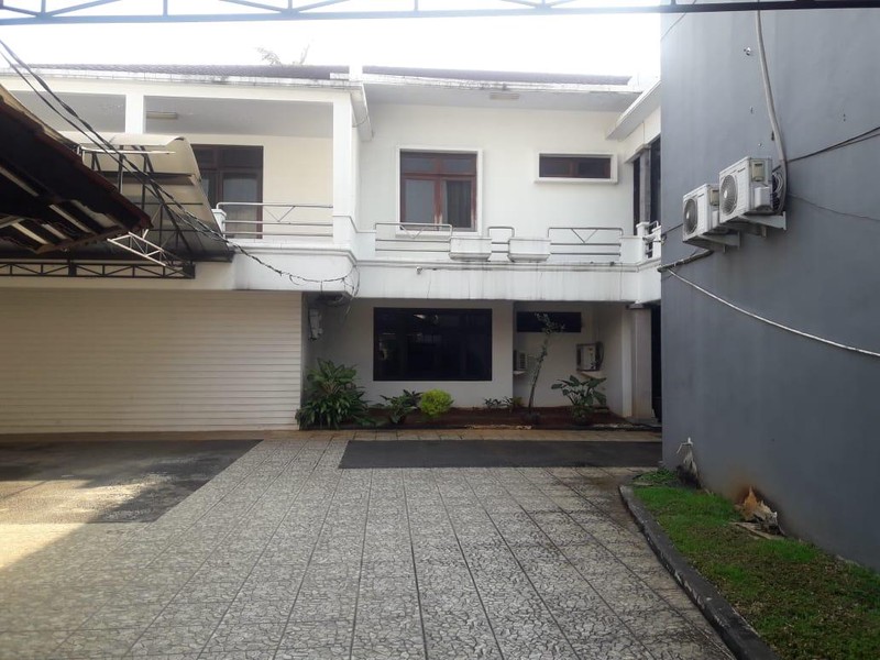 Dijual Rumah Mewah Luas Di Jl Hj Samali Daerah Kalibata, Pancoran, Jakarta Selatan - Harga di bawah NJOP - EXCLUSIVE