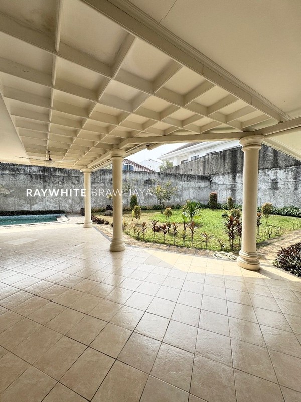 Rumah Siap Huni Lingkungan Tenang Dalam Kompleks Patra Kuningan