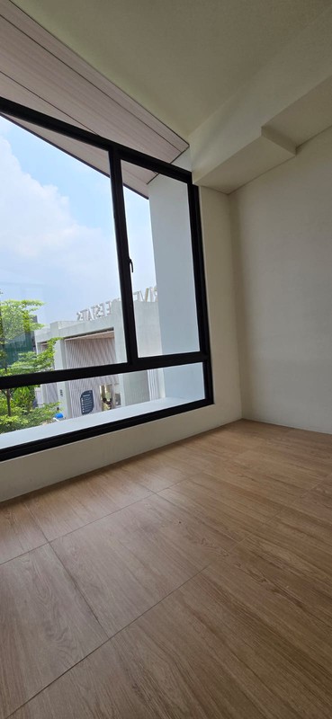 Rumah Baru di Cluster Riverside Waterfront Lippo Cikarang