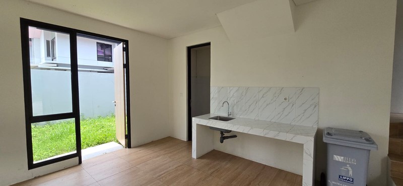 Rumah Baru di Cluster Riverside Waterfront Lippo Cikarang
