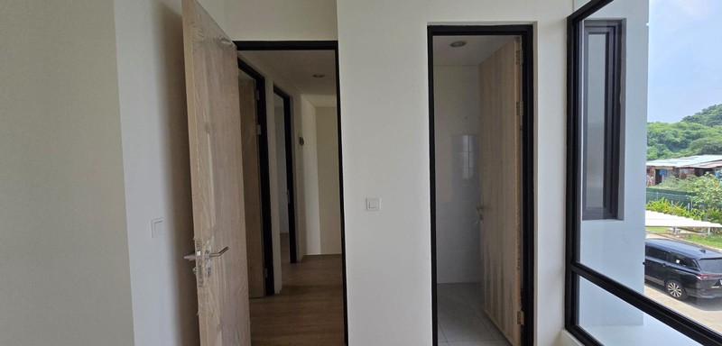 Rumah Baru di Cluster Riverside Waterfront Lippo Cikarang