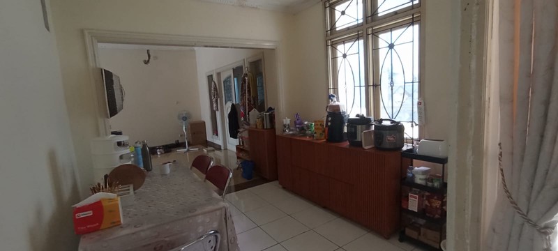 Rumah 2 Lantai Siap Huni di Ciputat dengan Hunian Nyaman dan Asri.