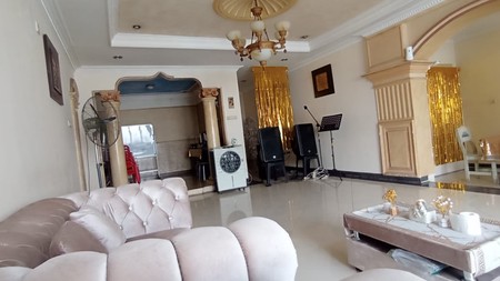 Rumah 2 Lantai Siap Huni di Ciputat dengan Hunian Nyaman dan Asri.