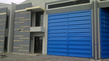 Logistics-Ready Warehouse - Near Toll Gate & Major Transport Arteries