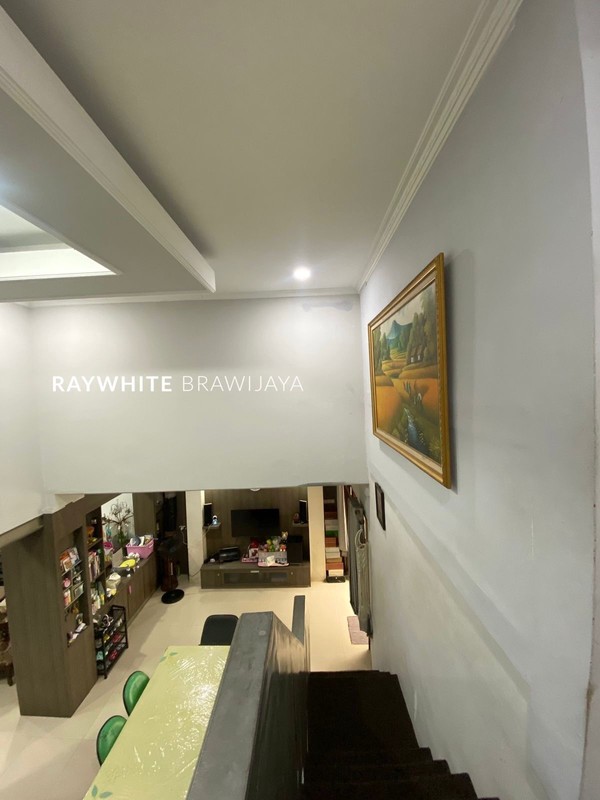 Rumah Siap Huni Lokasi Startegis Area Kebayora Baru