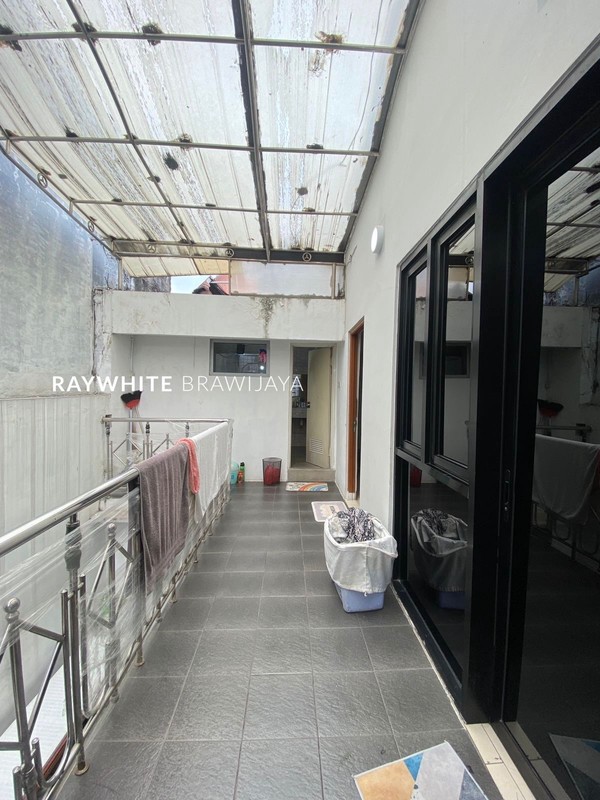 Rumah Siap Huni Lokasi Startegis Area Kebayora Baru