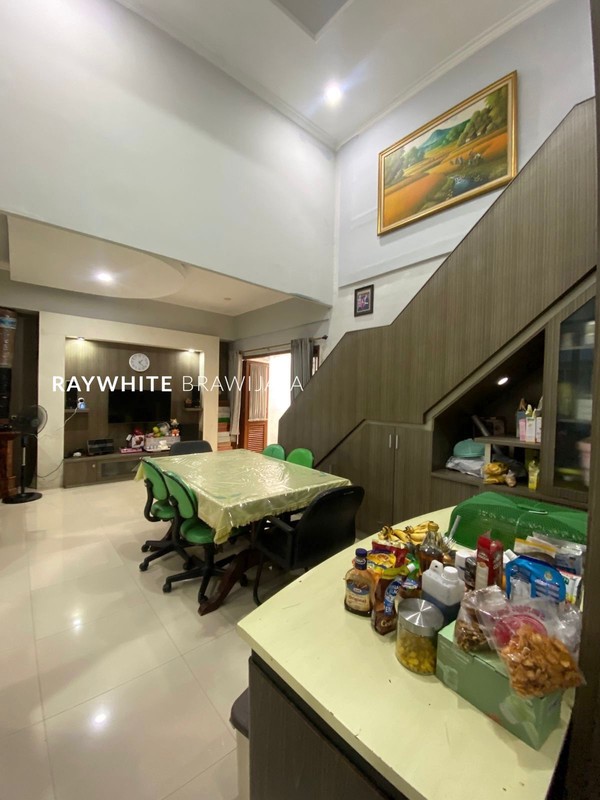 Rumah Siap Huni Lokasi Startegis Area Kebayora Baru
