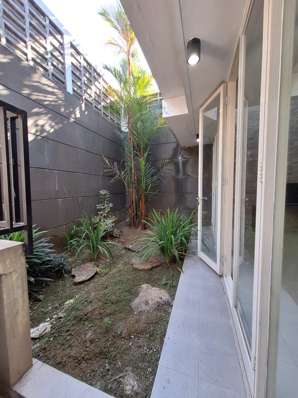 DIJUAL RUMAH DI BUKIT GOLF CITRALAND SURABAYA BARAT