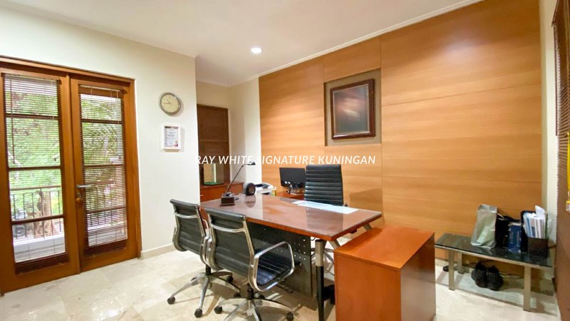 Rumah Kantor di Jl Tebet Mas Indah Lokasi Tenang