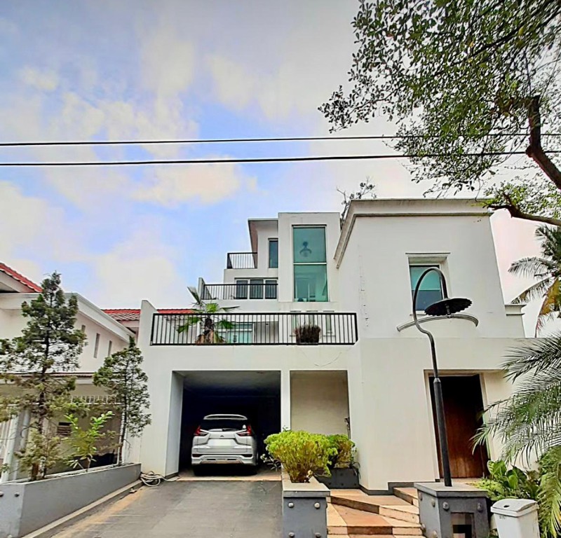 Rumah MEWAH Siap Huni dan Hunian Nyaman @River Park Bintaro