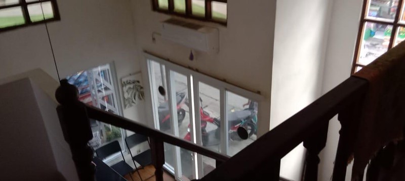 Rumah Lokasi Strategis dan Terdapat Bangunan Ruko @Jl Taman Asri Lama, Cipadu