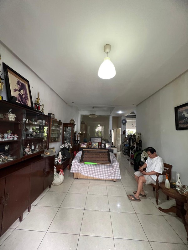 Rumah Bagus Di Jl Jalak Pondok Ranji Tangerang Selatan