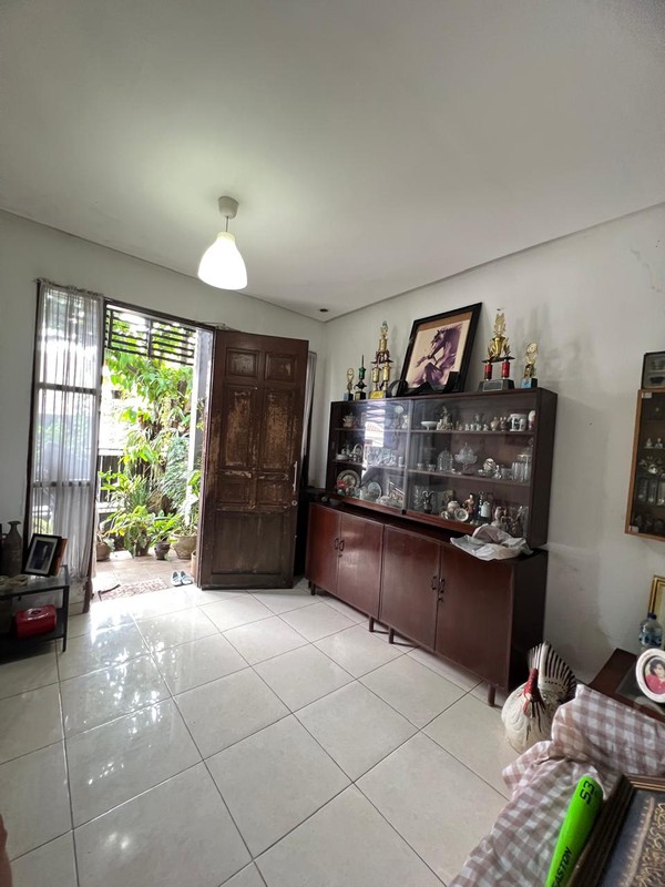 Rumah Bagus Di Jl Jalak Pondok Ranji Tangerang Selatan
