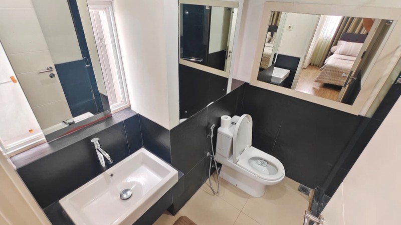 For Sale Nice Unit Furnished Apartment at 1 Park Residences