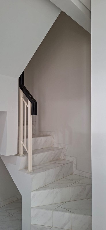 Rent. Rumah modern minimalis Malibu Village, Gading Serpong