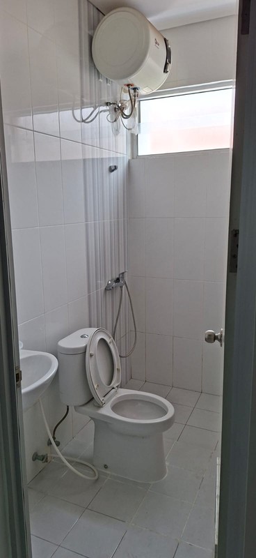 Rent. Rumah modern minimalis Malibu Village, Gading Serpong