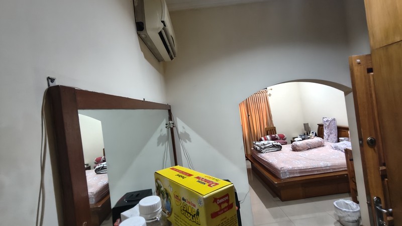 For Sale! Rumah Strategis Luas 225m² Tebet Timur Dalam 9 - Akses 2 Mobil, Lokasi Premium