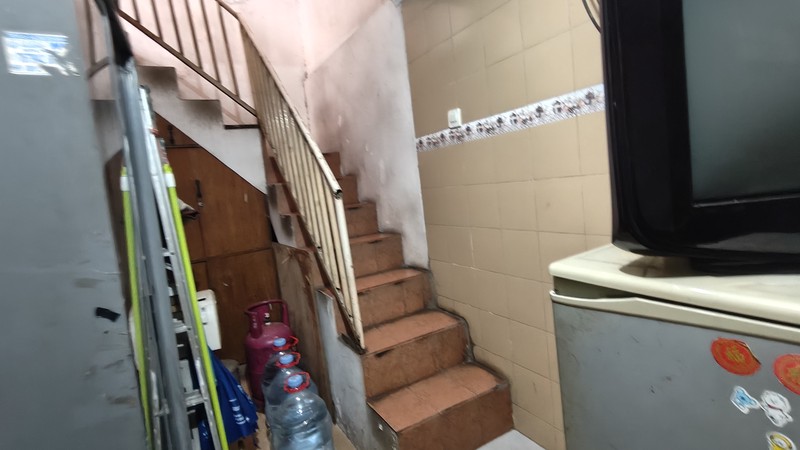 For Sale! Rumah Strategis Luas 225m² Tebet Timur Dalam 9 - Akses 2 Mobil, Lokasi Premium