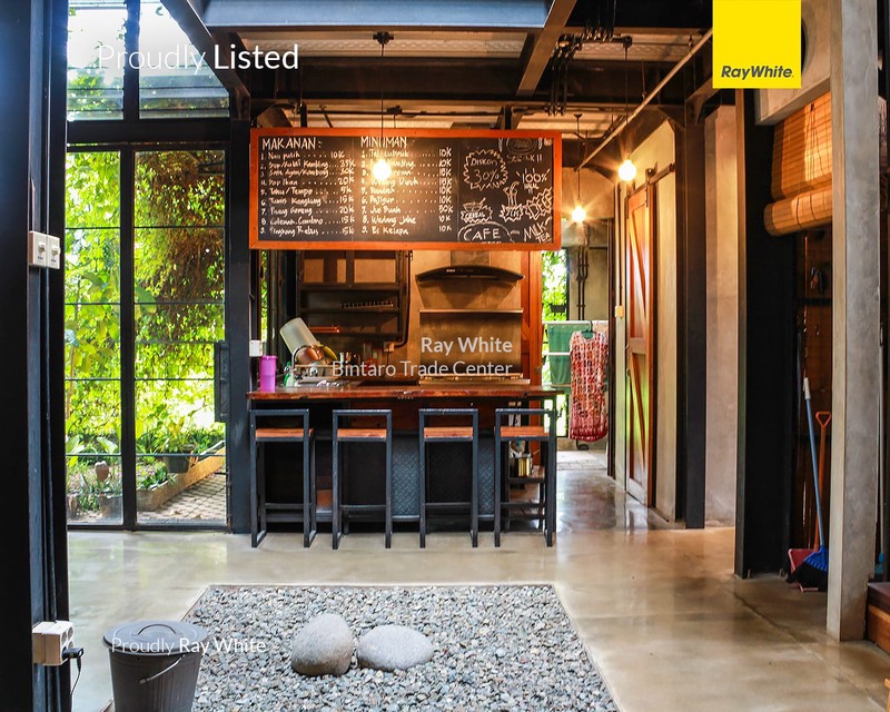 Rumah Semi Furnished Posisi HOOK Siap Huni dengan Desain Industrialis dan Hunian Nyaman @Bintaro
