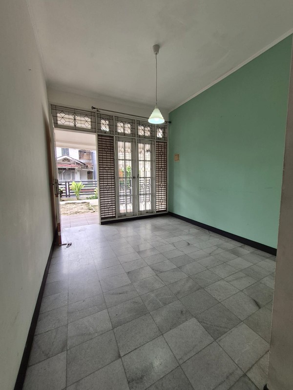 Rumah Siap Huni Sangat Nyaman Dalam Komplek Lebak Bulus