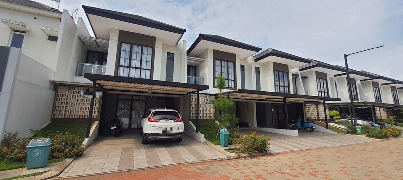 Rumah Minimalis Di Metland Transyogi