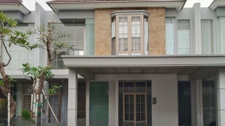 Dijual Rumah 2 Lantai Grand Pakuwon Cluster Brisbane Surabaya Barat, LELANG
