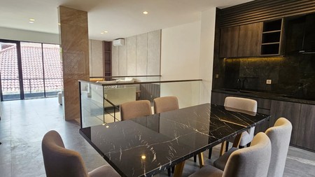 Dijual Rumah Baru Dalam Cluster Lokasi Strategis Di Jl. Cidodol, Kebayoran Lama, Jakarta Selatan