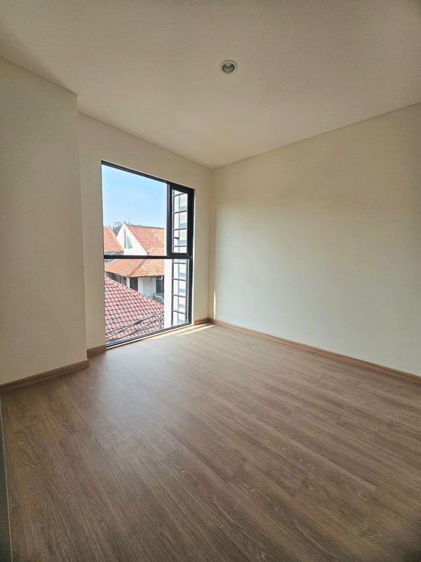 Dijual Rumah Baru Dalam Cluster Lokasi Strategis Di Jl. Cidodol, Kebayoran Lama, Jakarta Selatan