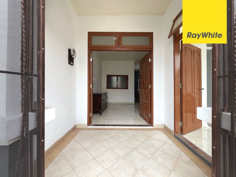 Rumah Siap Huni di Legenda Wisata, Cibubur