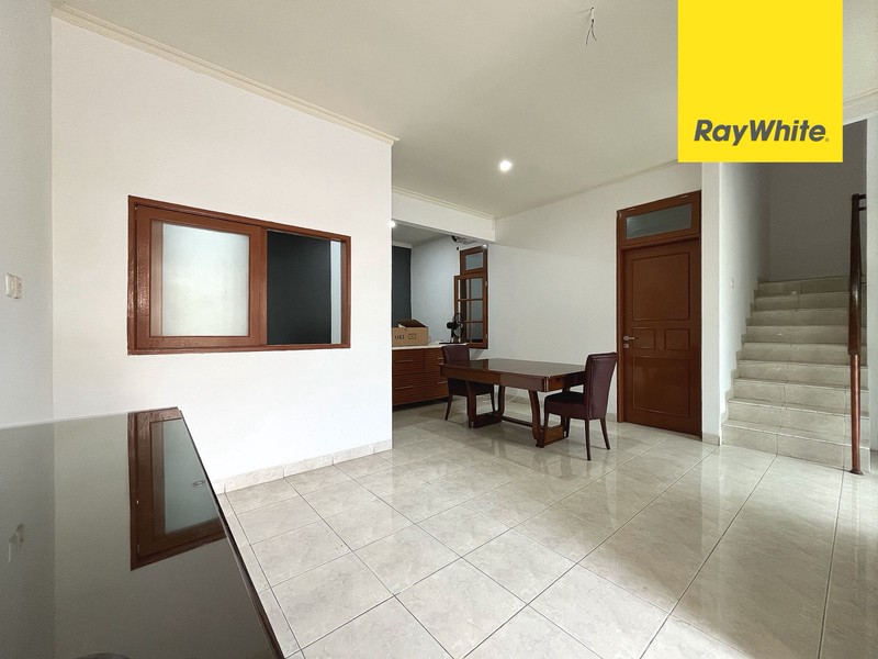 Rumah Siap Huni di Legenda Wisata, Cibubur