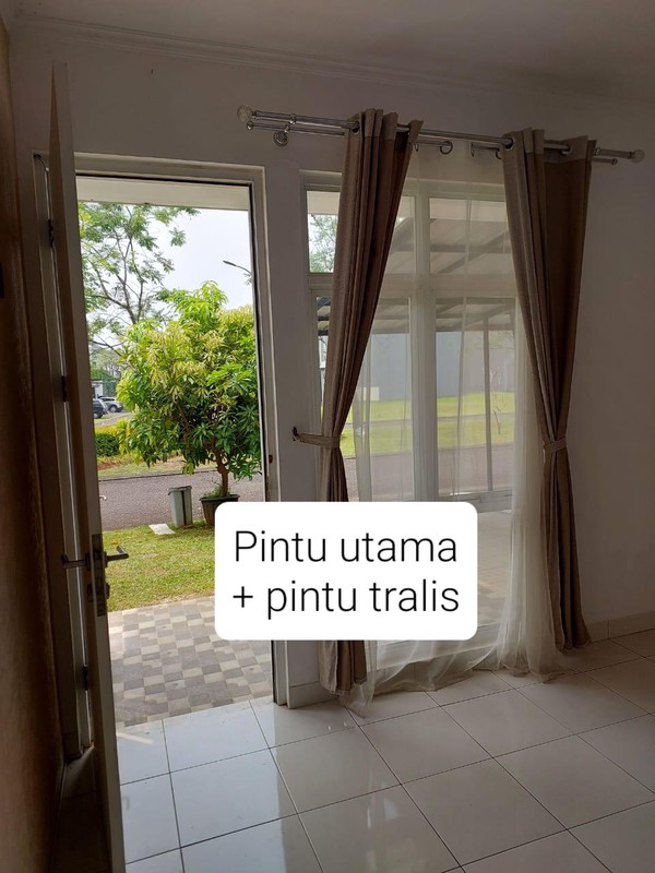 Rumah Standard dekat taman Eastern cosmo