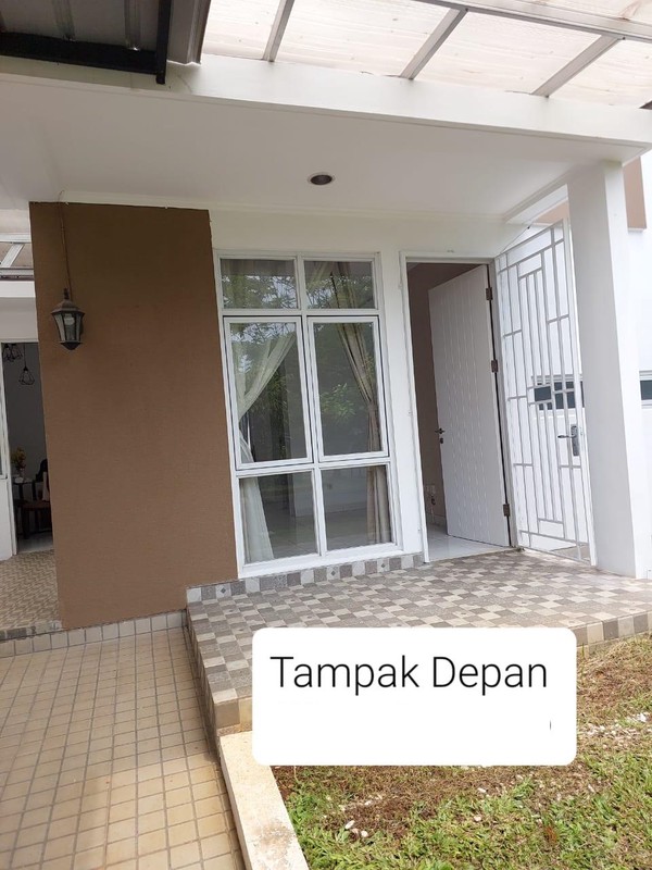 Rumah Standard dekat taman Eastern cosmo