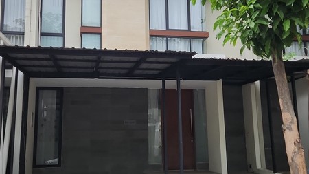 Dijual Rumah Northwest Lake Citraland Surabaya Luas 7x15 Modern 2 Lantai Blok N G - Dekat Sekolah Ciputra Kasih, Citra Berkat, Sport Center, Bukit Palma