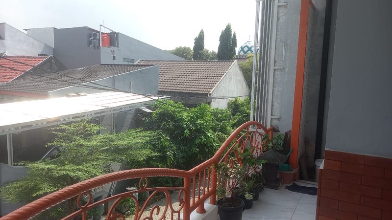 Rumah 2 Lantai Luas & Nyaman di Taman Sentosa Cikarang - Hunian Plus Usaha 