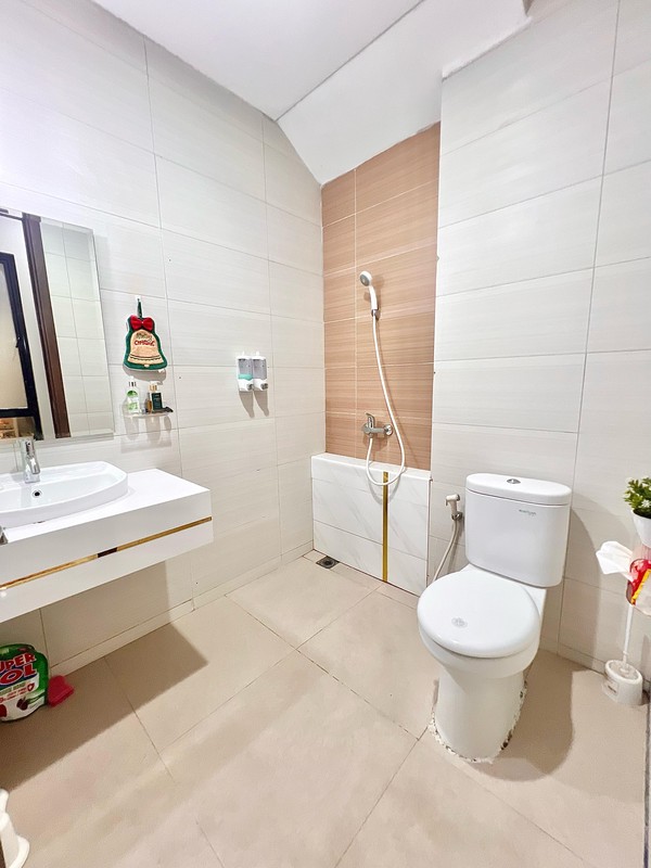 Rumah siap huni di Cluster Eldora Suvarna Sutera