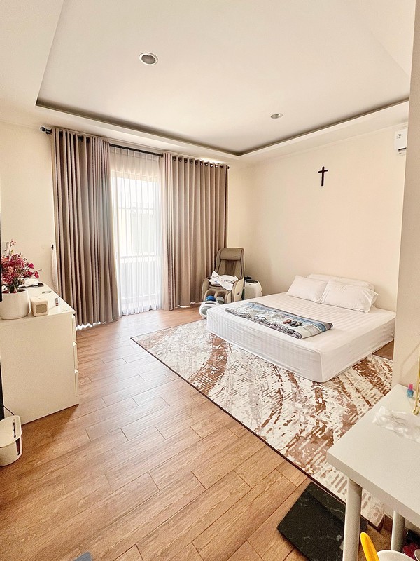 Rumah siap huni di Cluster Eldora Suvarna Sutera