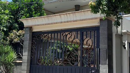 Dijual Aset Lelang Rumah Di Dian Istana Surabaya