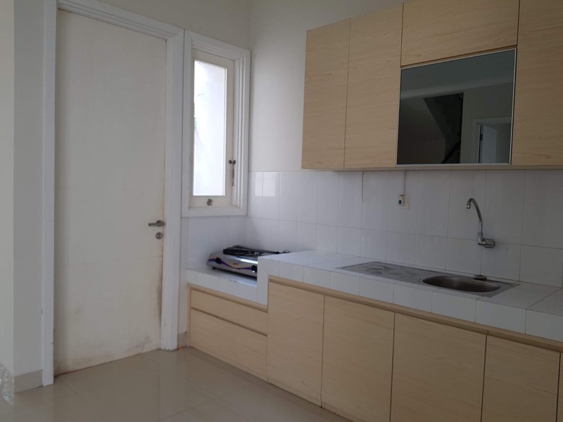 Turun harga rumah renovasi Avani Inika Island BSD