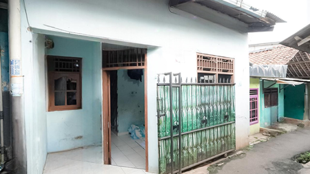 Dijual rumah  di jalan jati Padang, Kebagusan Pasar Minggu , dekat tol & Stasiun 
